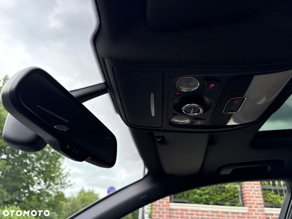 Audi A4 Avant 2.0 TDI Quattro S tronic - 38