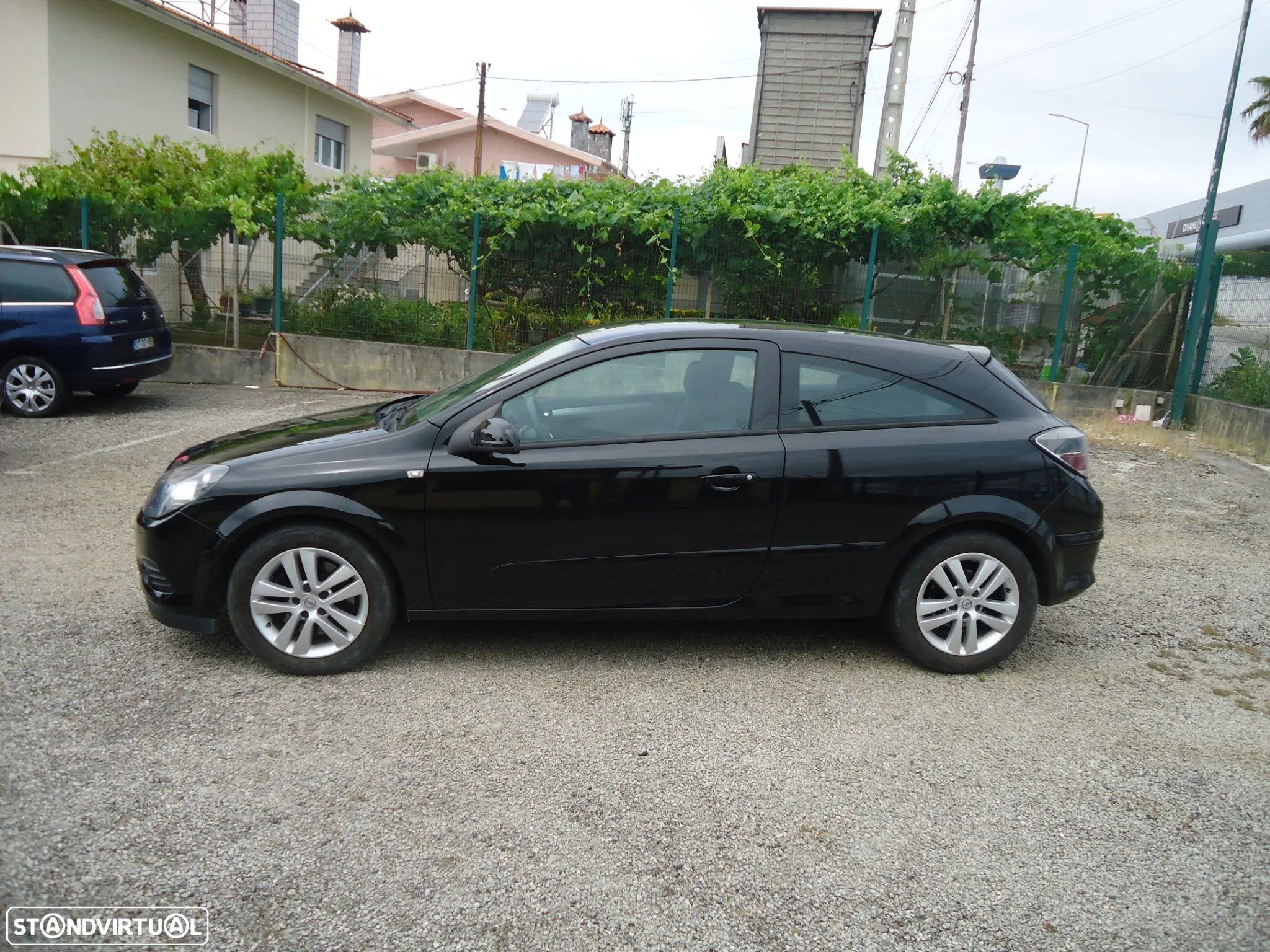 Opel Astra GTC 1.7 CDTi - 3