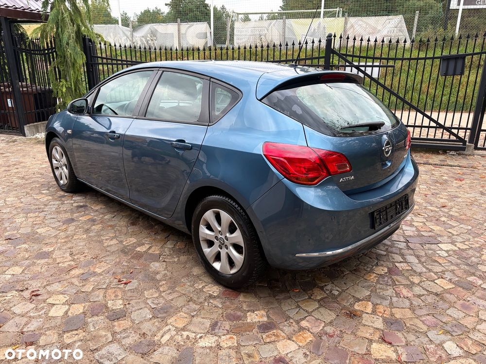 Opel Astra 1.4 T Cosmo S&S EU6 - 3