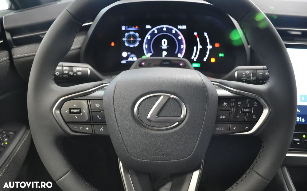 Lexus LBX - 17