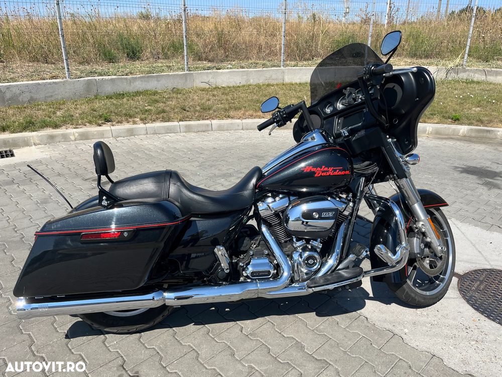 Harley-Davidson Street Glide - 3
