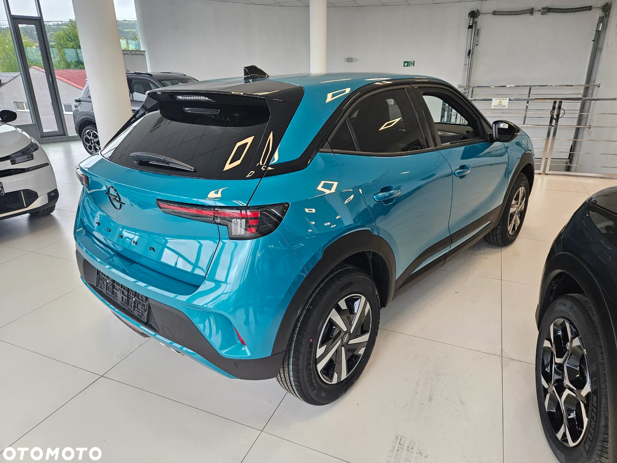 Opel Mokka 1.2 T Edition S&S - 4