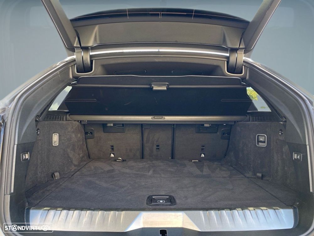 BMW 530 e Pack Desportivo M - 21