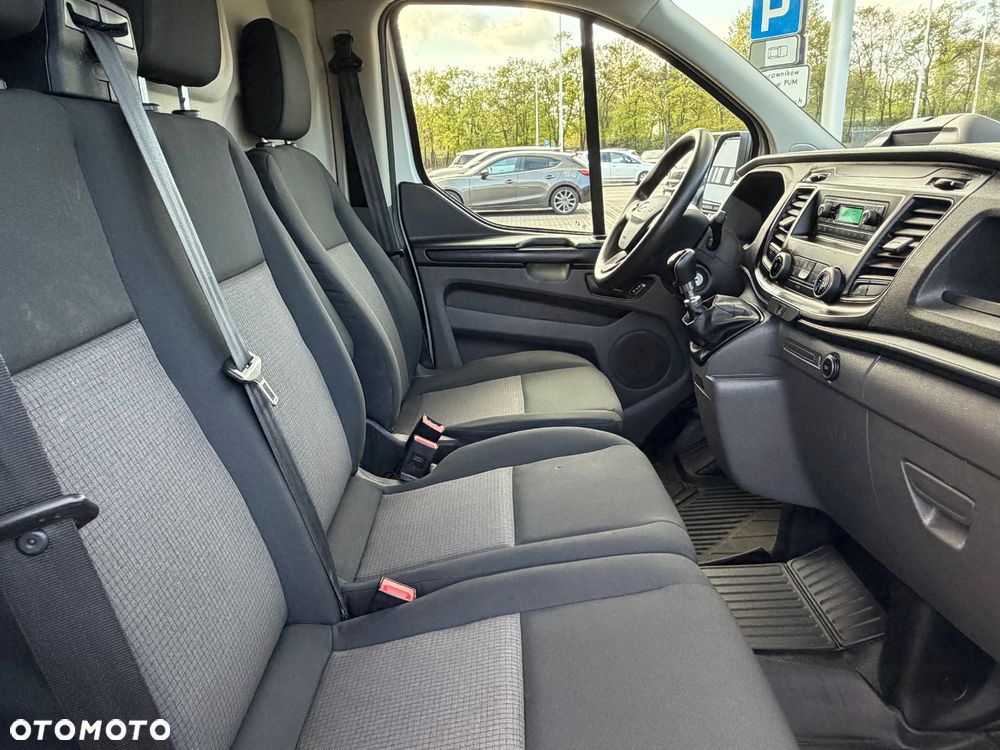 Ford Transit Custom - 23