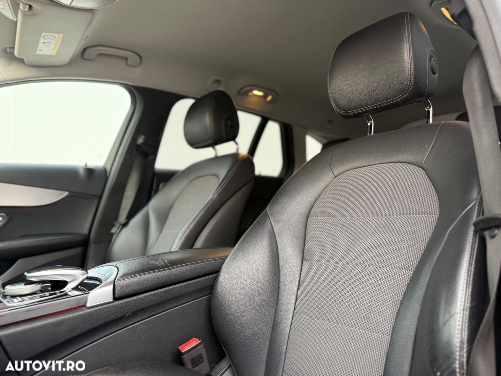 Mercedes-Benz C 220 d 4MATIC 9G-TRONIC - 13