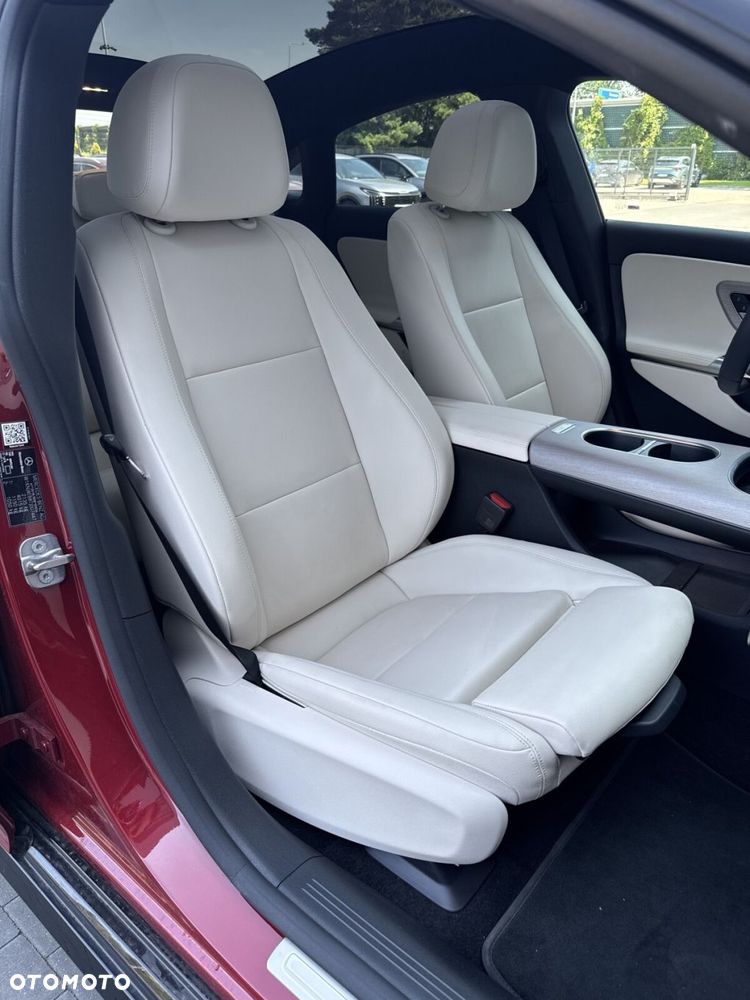 Mercedes-Benz CLA 200 mHEV 8G-DCT - 25
