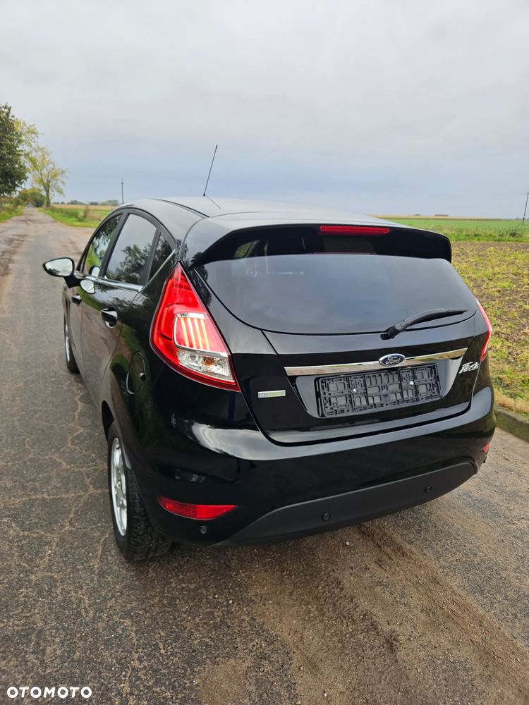 Ford Fiesta 1.0 EcoBoost Titanium - 9