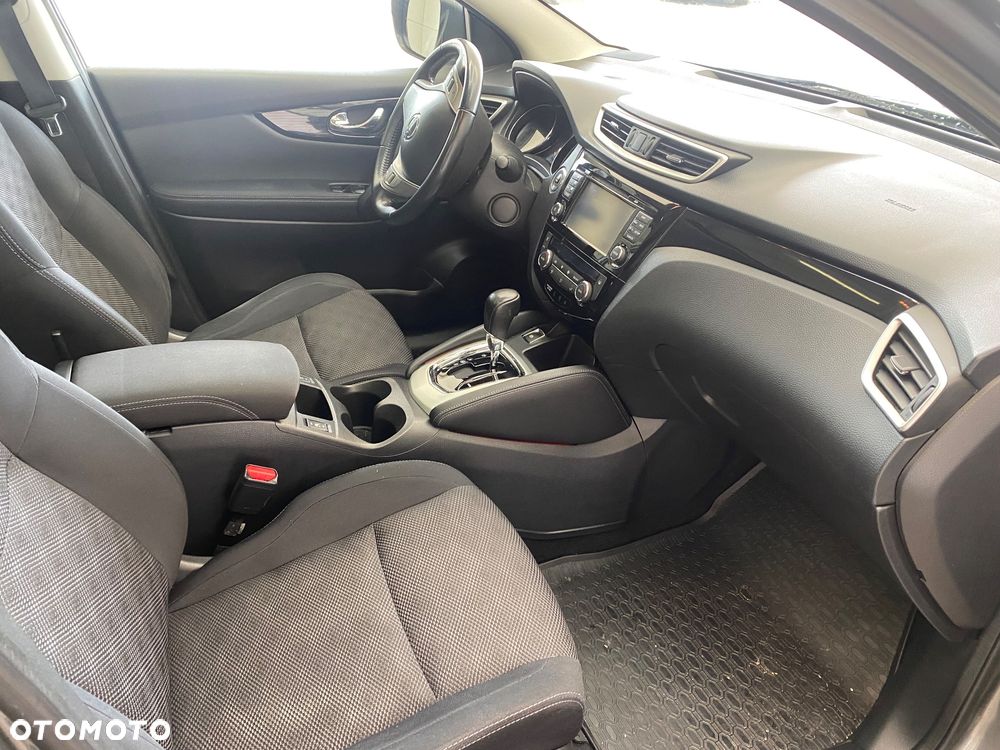 Nissan Qashqai 1.2 DIG-T Tekna Xtronic - 9