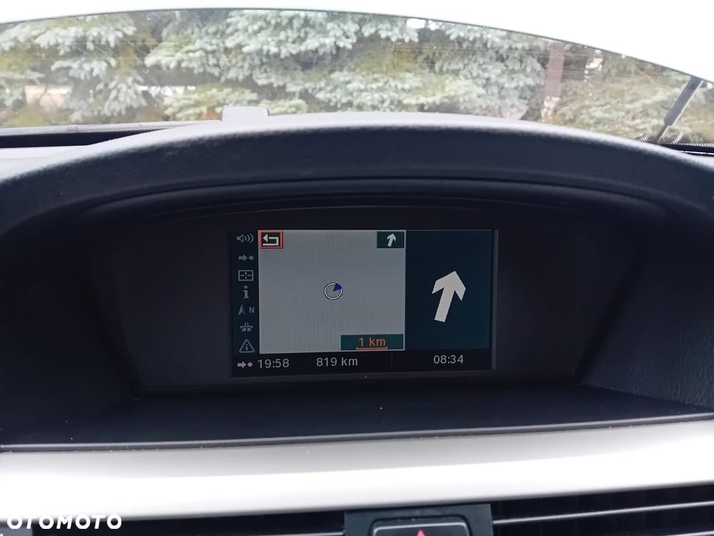 BMW Seria 3 318i Edition Exclusive - 10