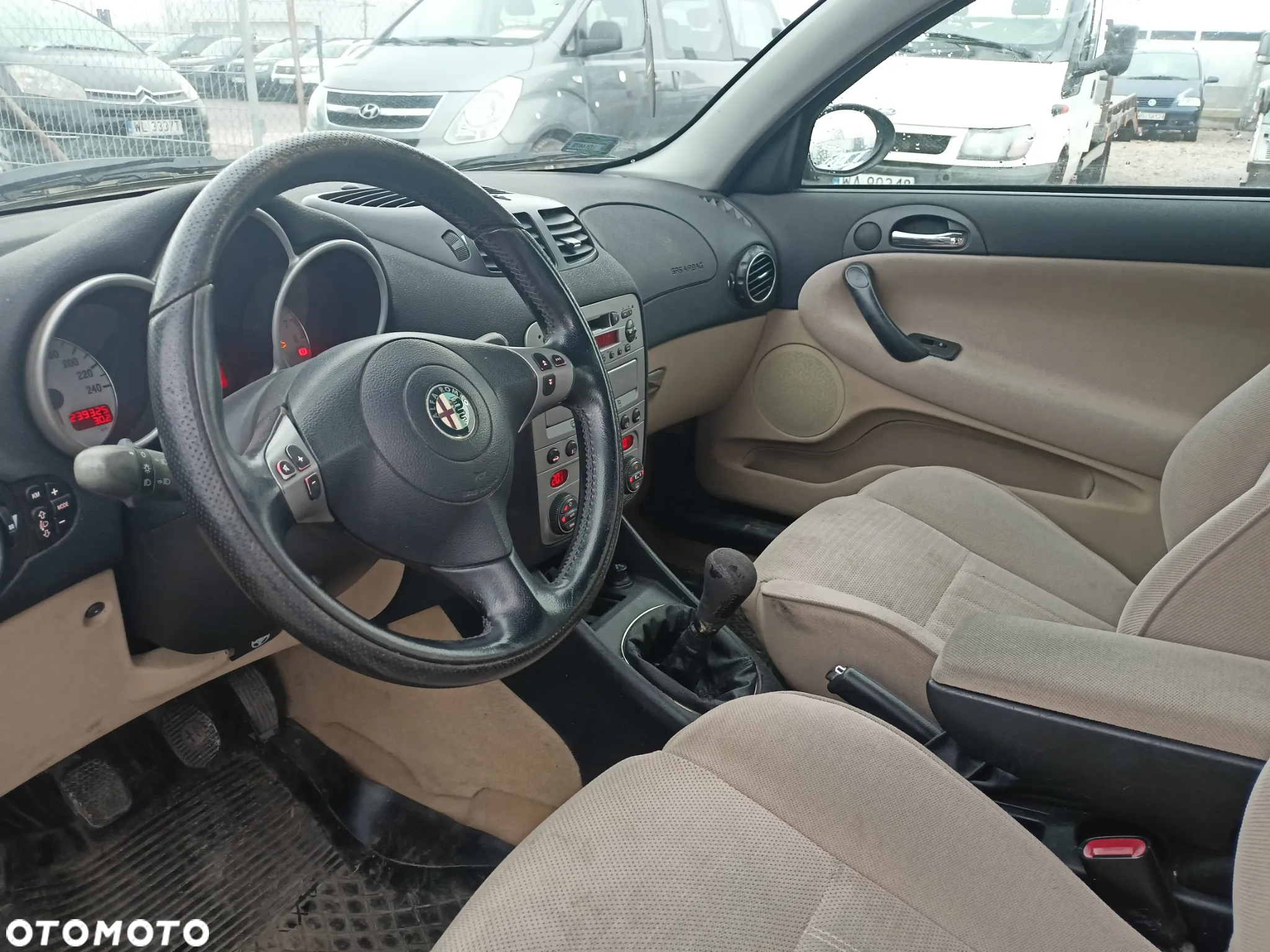 Alfa Romeo 147 - 6