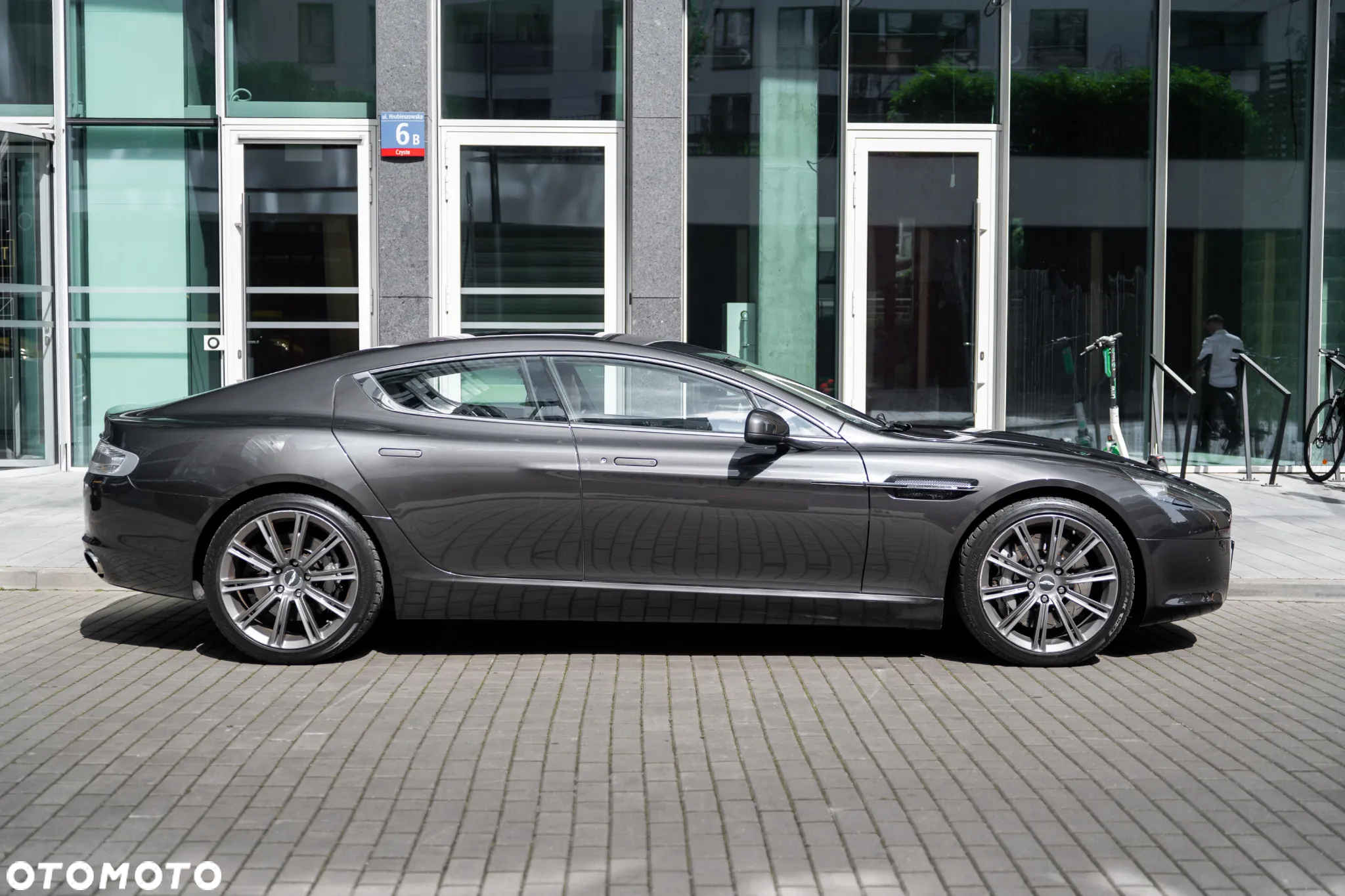 Aston Martin Rapide Touchtronic II - 8