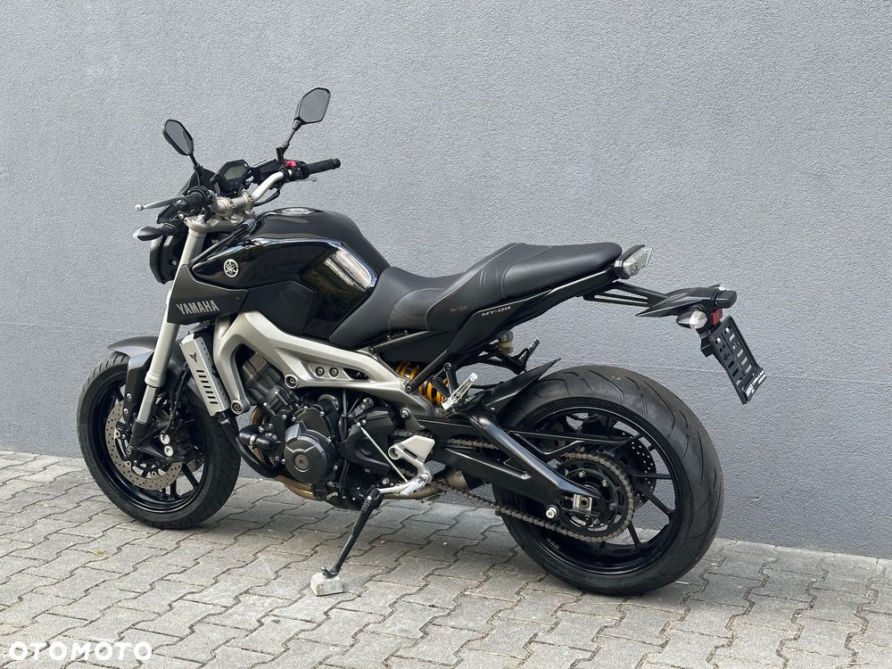 Yamaha MT - 5
