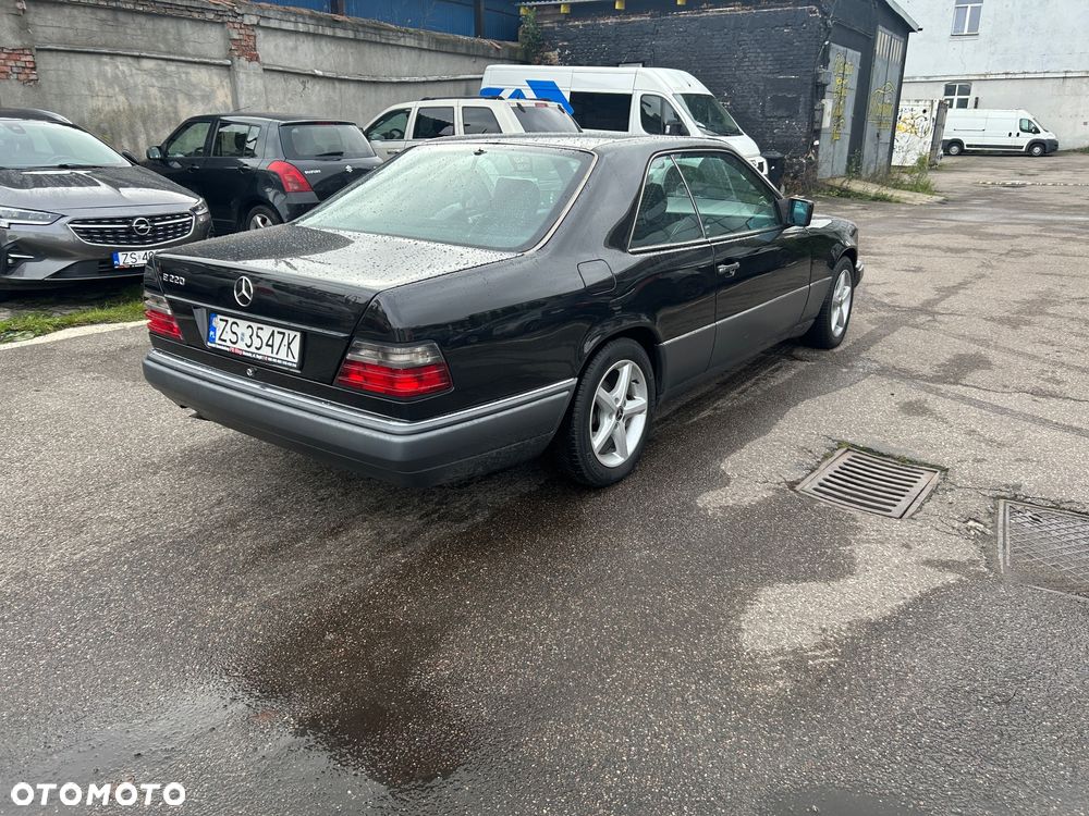 Mercedes-Benz Klasa E - 3