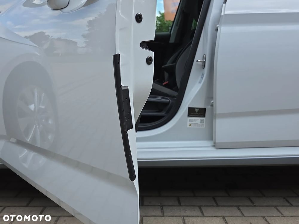 Skoda Kamiq 1.0 TSI Style DSG - 38