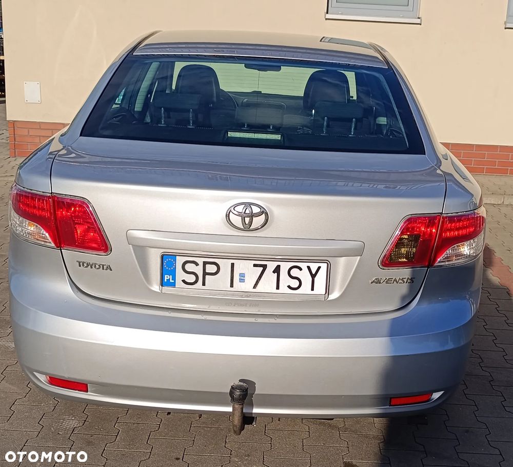 Toyota Avensis 2.0 D-4D Luna - 7