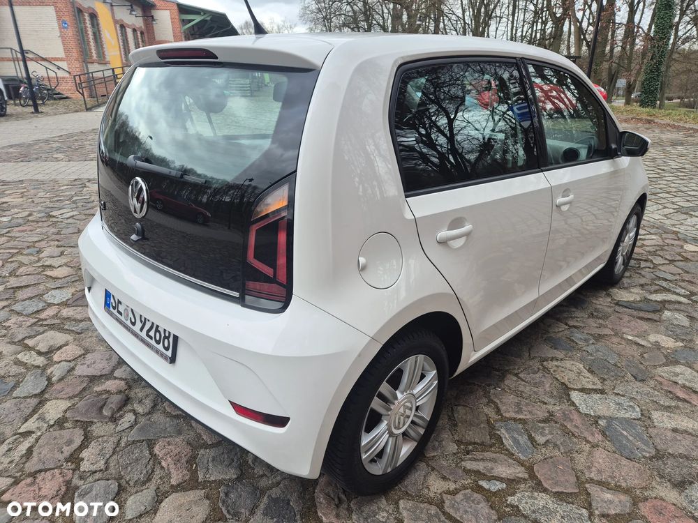 Volkswagen up! (BlueMotion Technology) move - 4