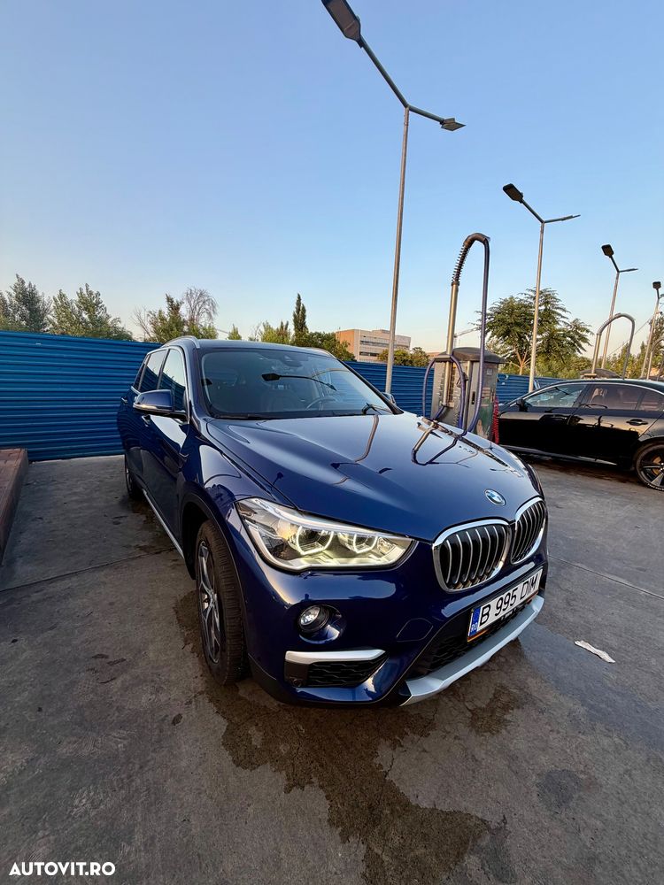 BMW X1 xDrive18d Aut. Sport Line - 3