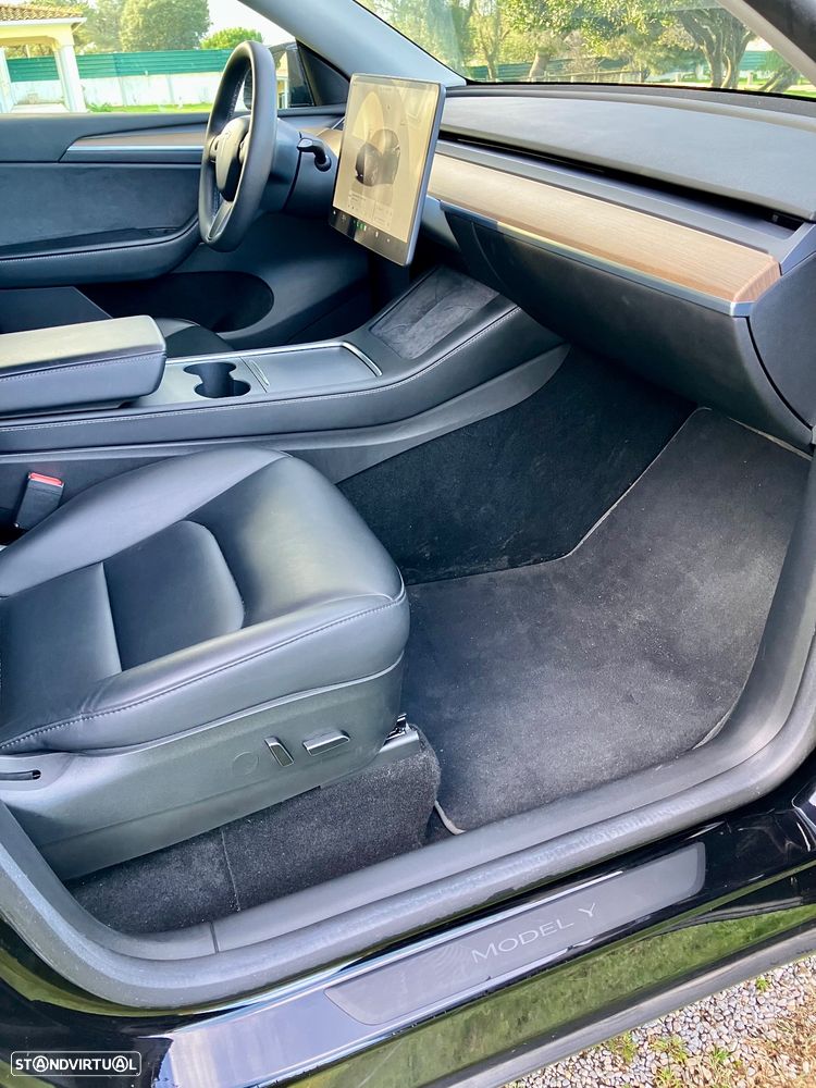 Tesla Model Y Tração Traseira - 15
