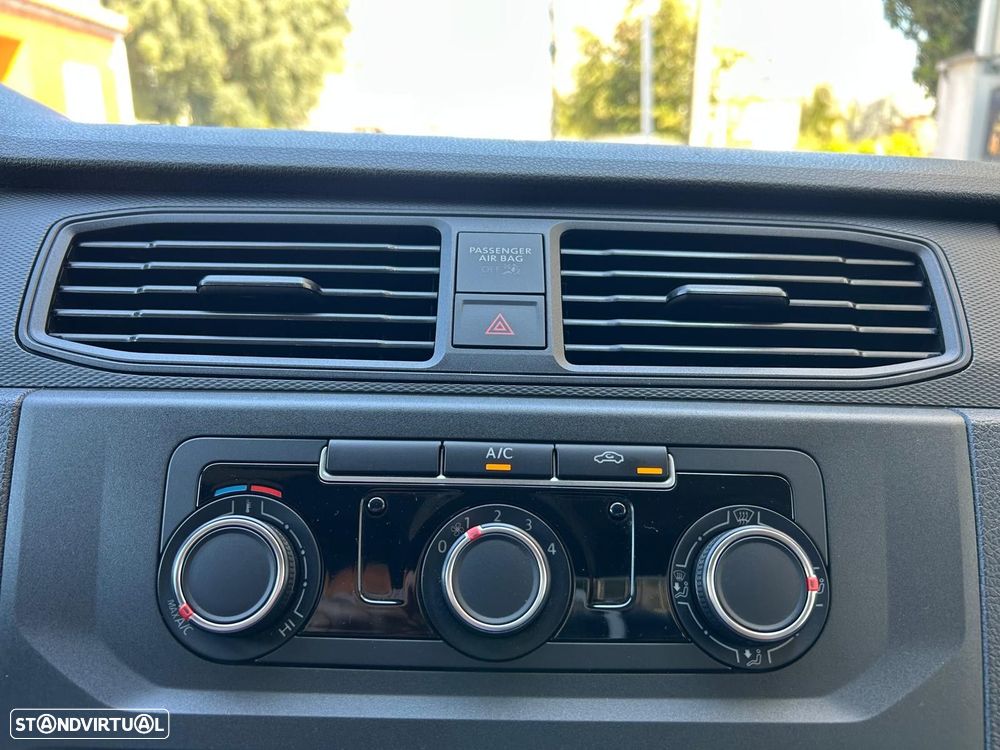 VW Caddy Maxi 2.0 TDi BM Extra AC - 30