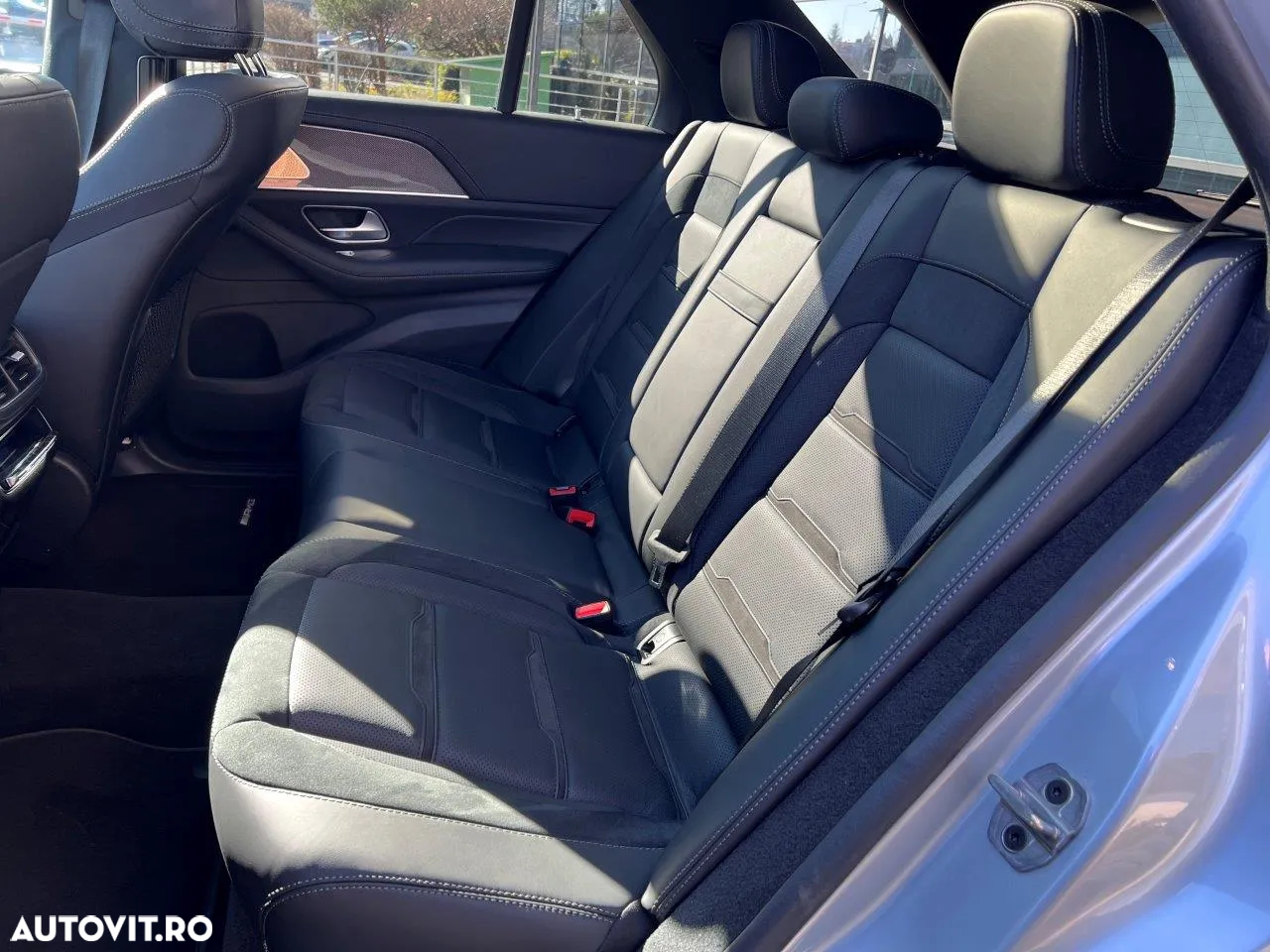 Mercedes-Benz GLE - 10
