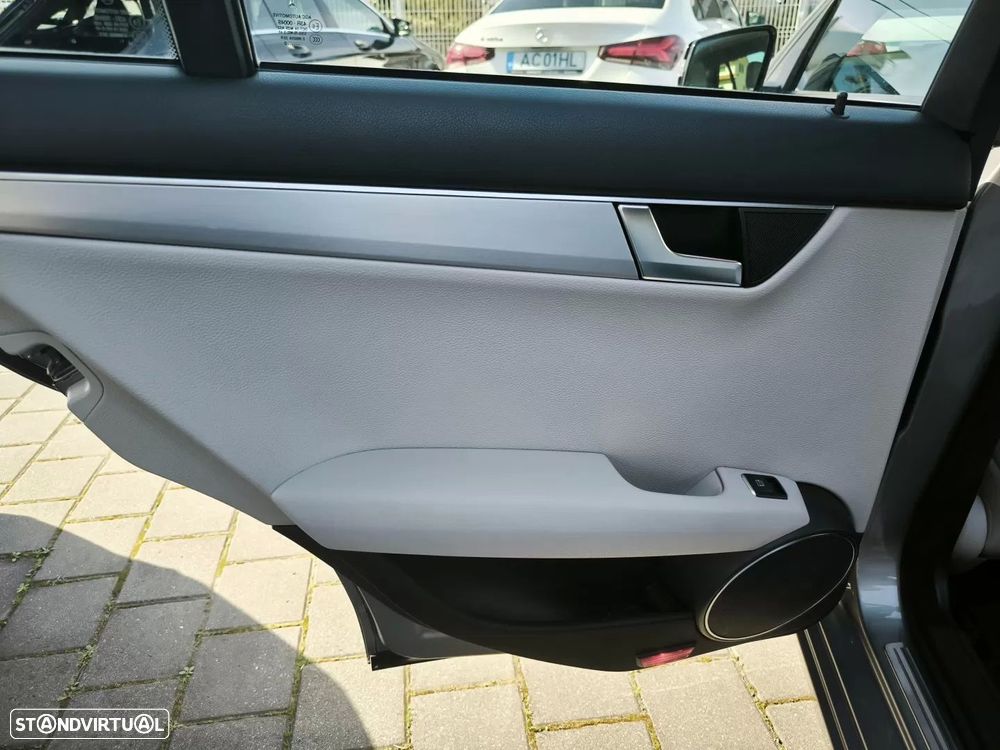 Mercedes-Benz C 200 CDi Avantgarde BlueEfficiency - 37