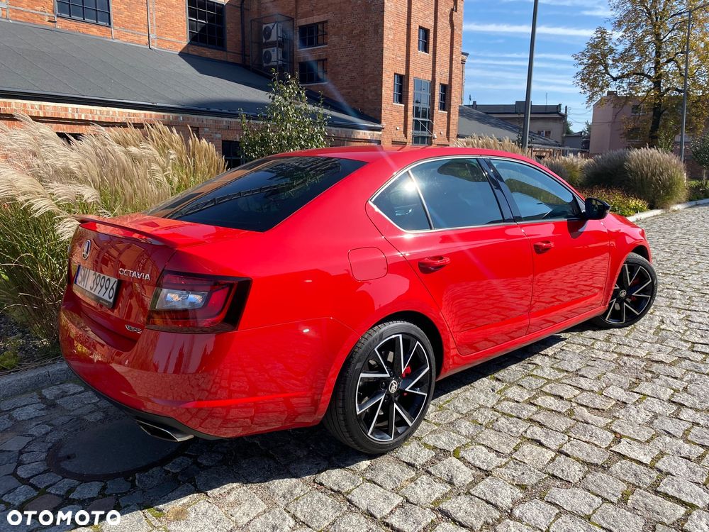 Skoda Octavia 2.0 TSI RS 245 DSG - 40