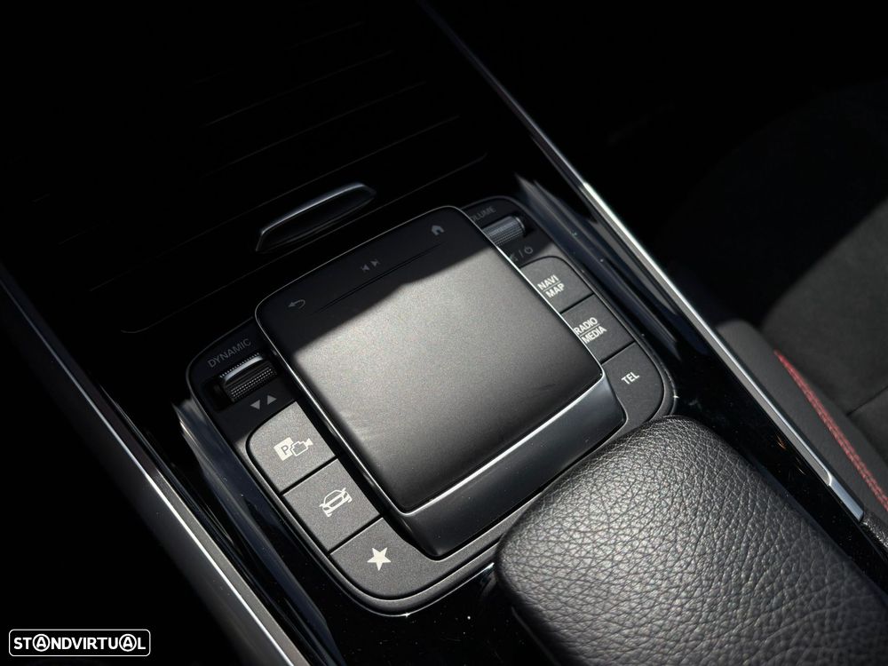 Mercedes-Benz EQB 250+ AMG Line - 22