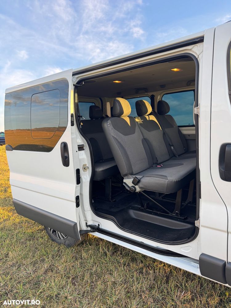 Renault Trafic Passenger 2.0 dCi L1H1 Authentique - 11