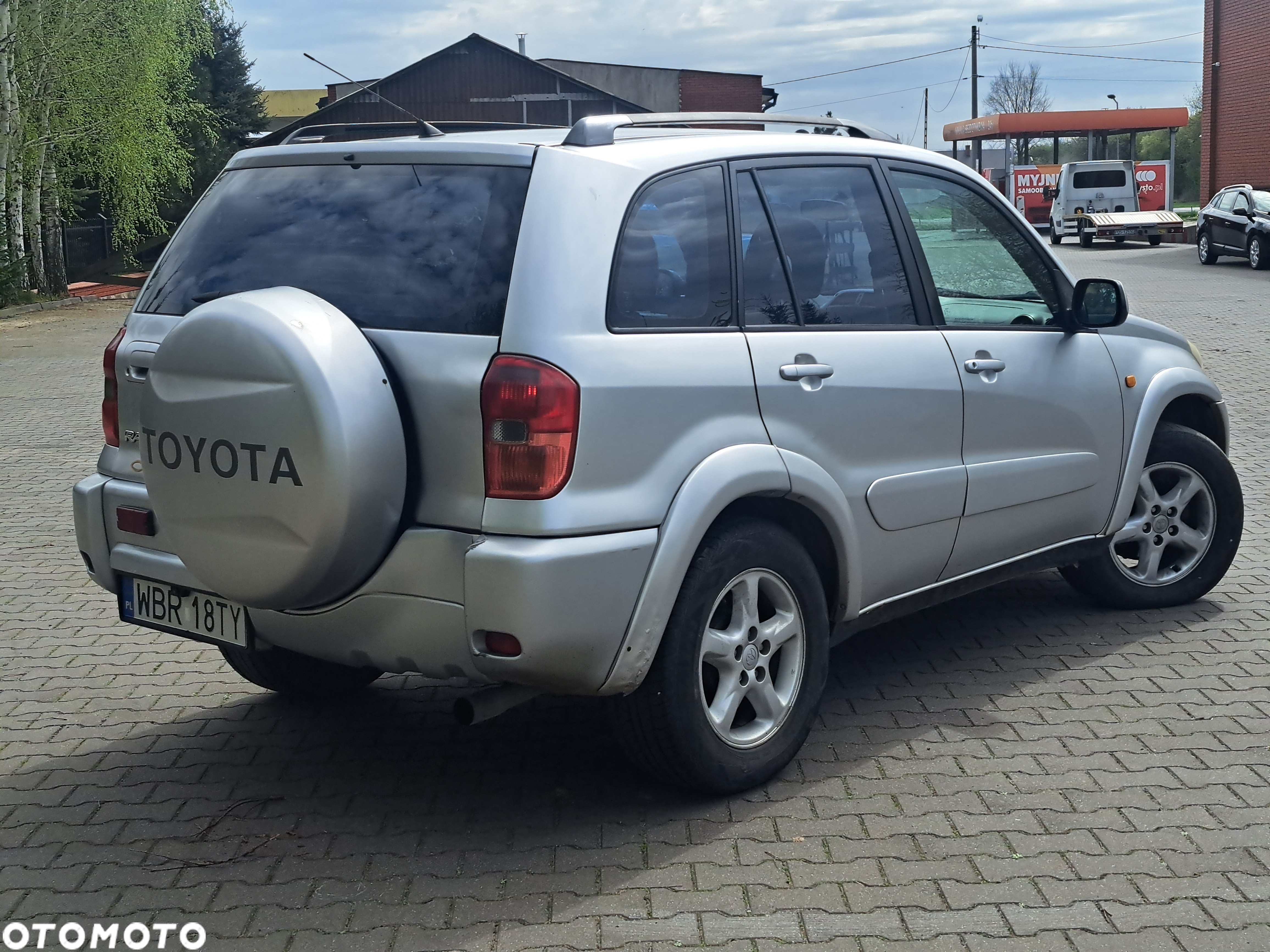 Toyota RAV4 2.0 D-4D 4x4 - 5
