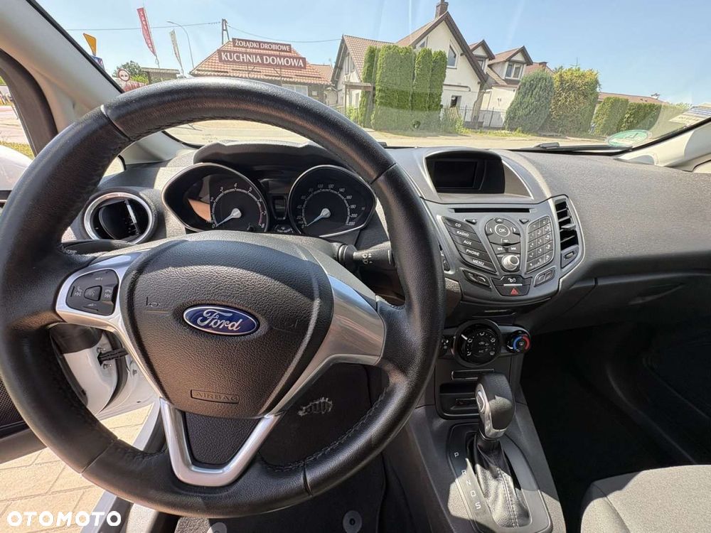 Ford Fiesta - 11