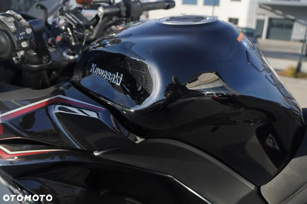 Kawasaki Ninja 1000 SX - 15