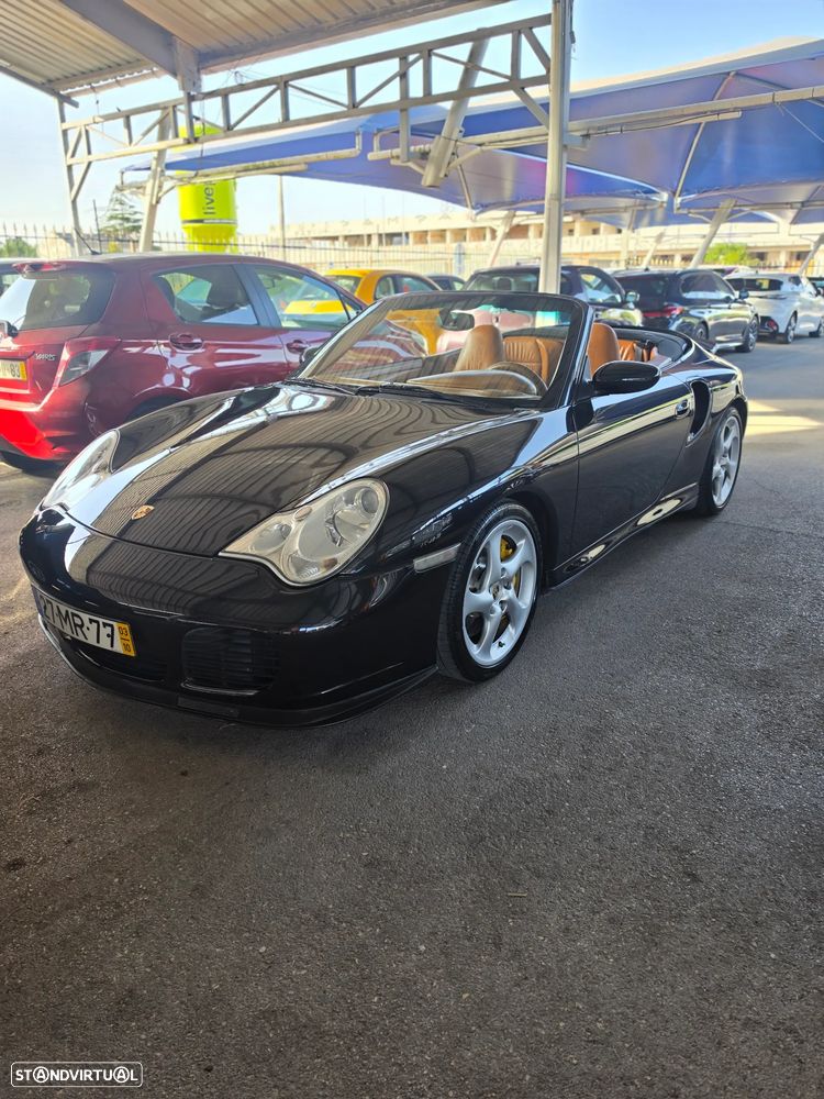 Porsche 911 Série F - 16