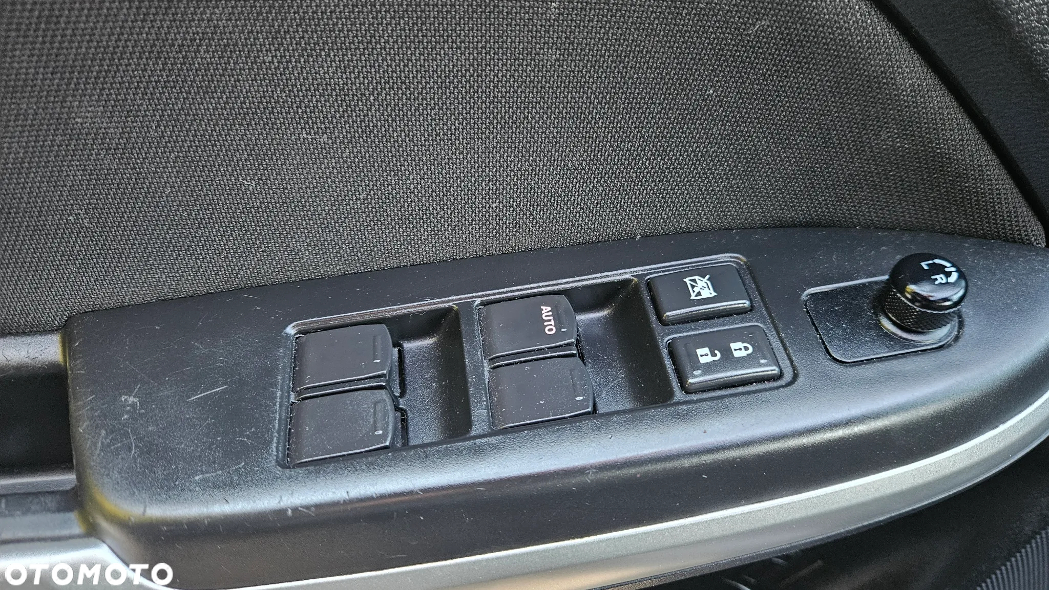 Suzuki Baleno 1.2 Premium Plus - 12
