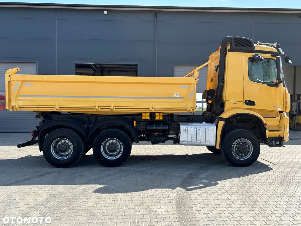Mercedes-Benz Arocs 3345 MANUAL 6X6  Kipper Meiller 3-stronny Hydroburta stan idealny - 8