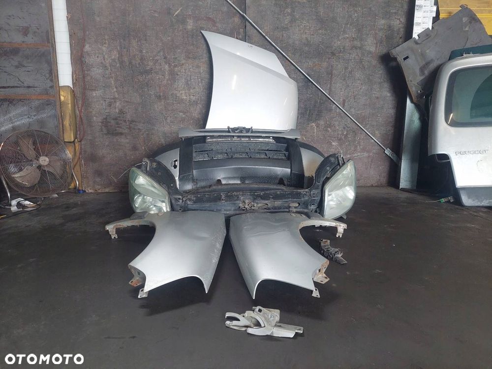 KOMPLETNY PRZÓD MASKA ZDERZAK PRZÓD BŁOTNIKI LAMPY PARTNER I LIFT EZRC - 1