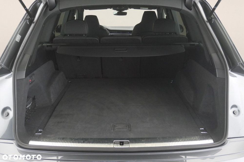 Audi Q7 - 16
