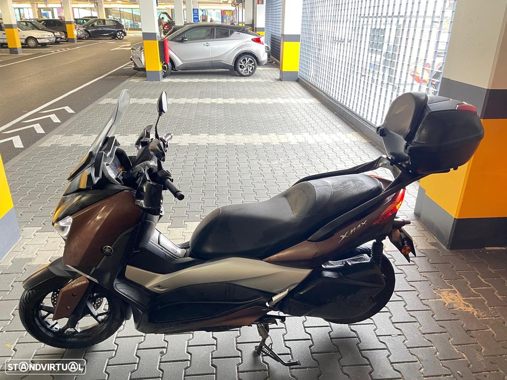 Yamaha X-Max 300 ABS e TCS - 4