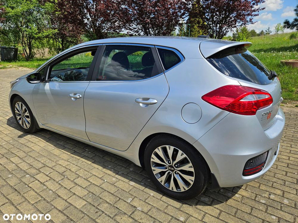 Kia Ceed 1.6 GDI L Business Line - 11