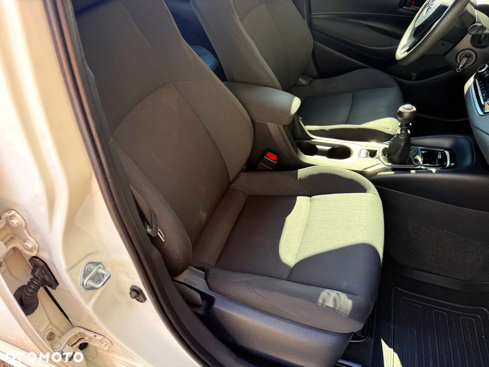 Toyota Corolla 1.2 T Comfort - 12