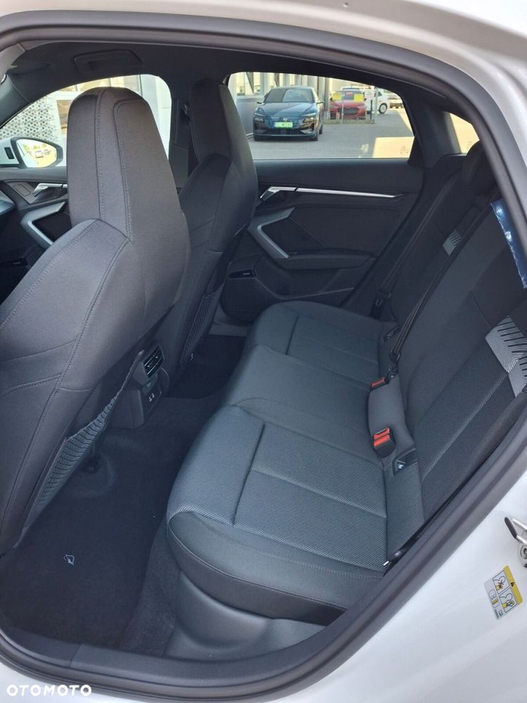 Audi A3 Limousine - 15