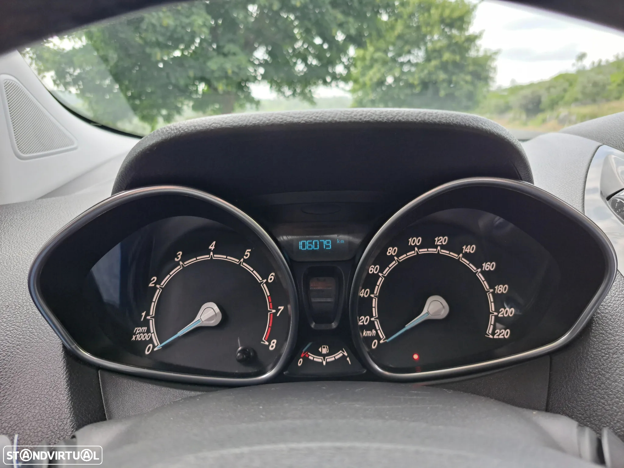 Ford Tourneo Courier 1.0 EcoBoost Titanium - 16