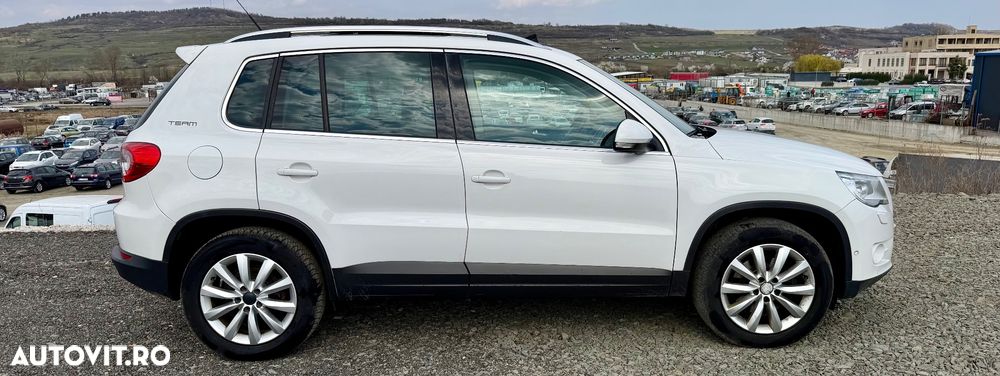 Volkswagen Tiguan 2.0 TDI DPF BlueMotion Technology Team - 32