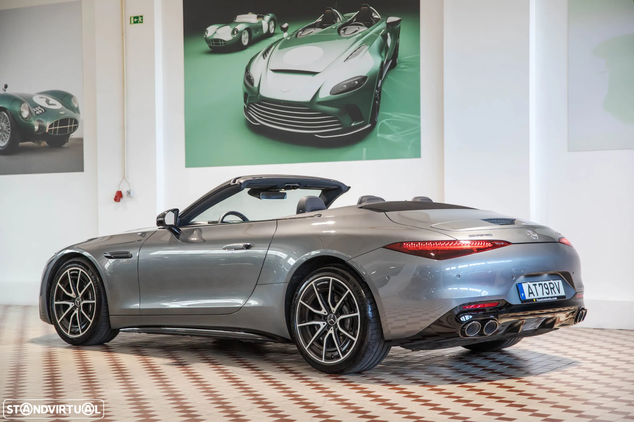Mercedes-Benz SL 43 AMG Standard - 4