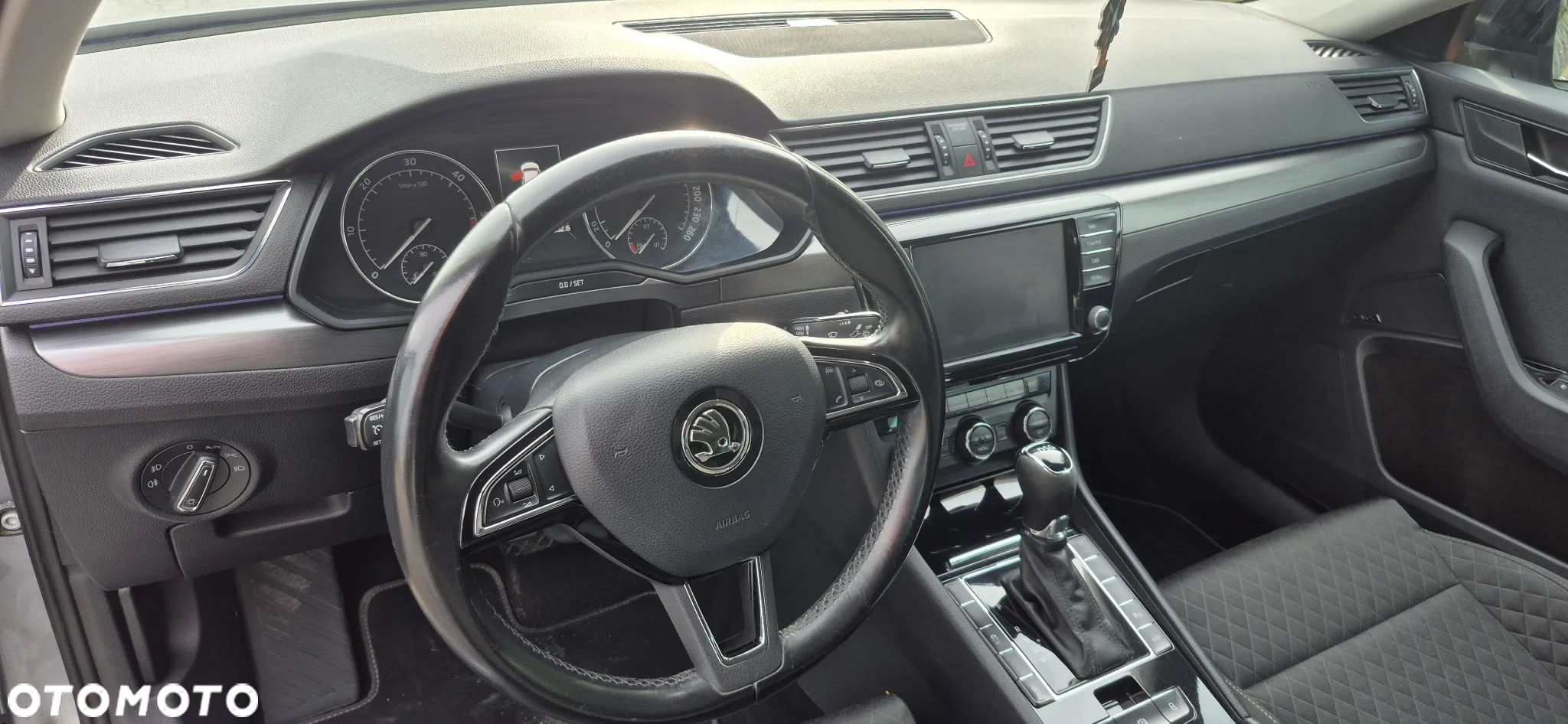 Skoda Superb 2.0 TDI Style DSG - 17