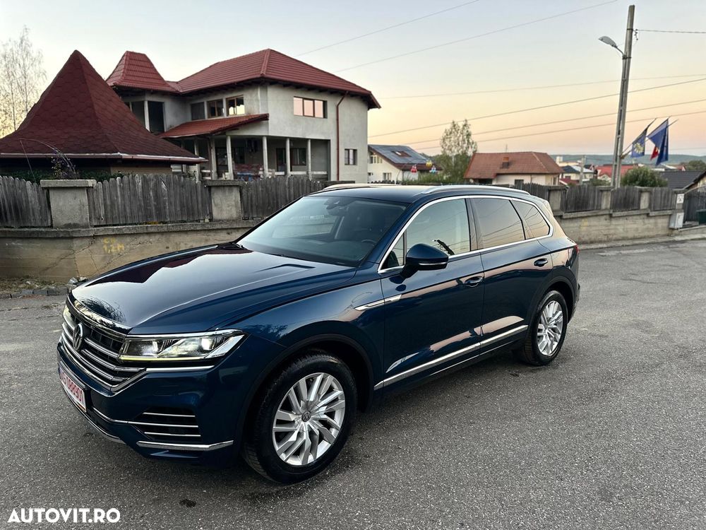 Volkswagen Touareg 3.0 V6 TDI SCR 4Motion Automatik - 32