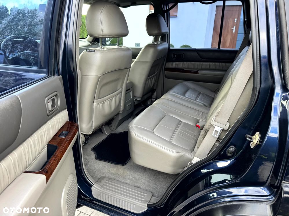 Nissan Patrol 3.0 TDI Luxury - 19