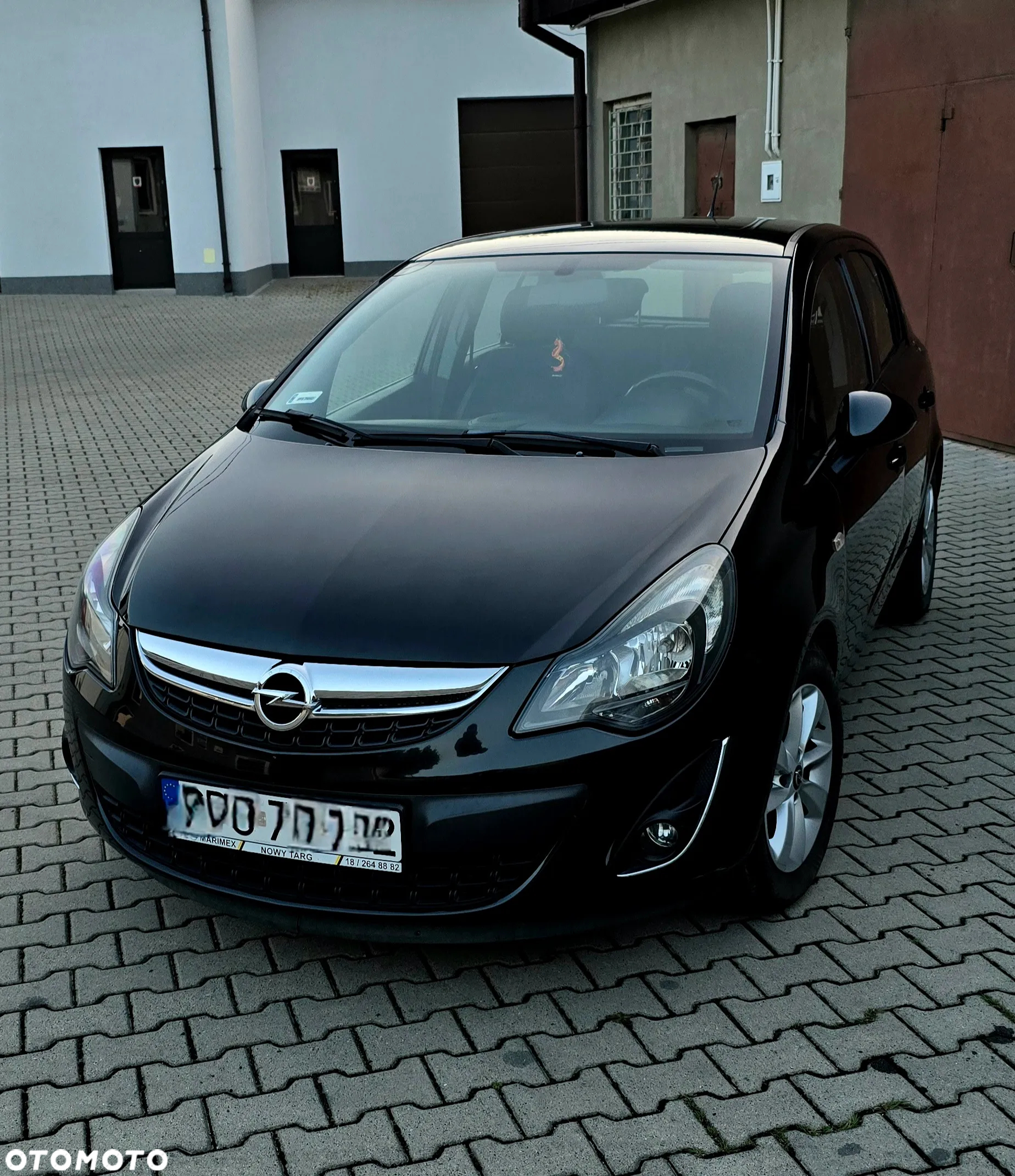 Opel Corsa 1.2 16V Edition / Active - 32