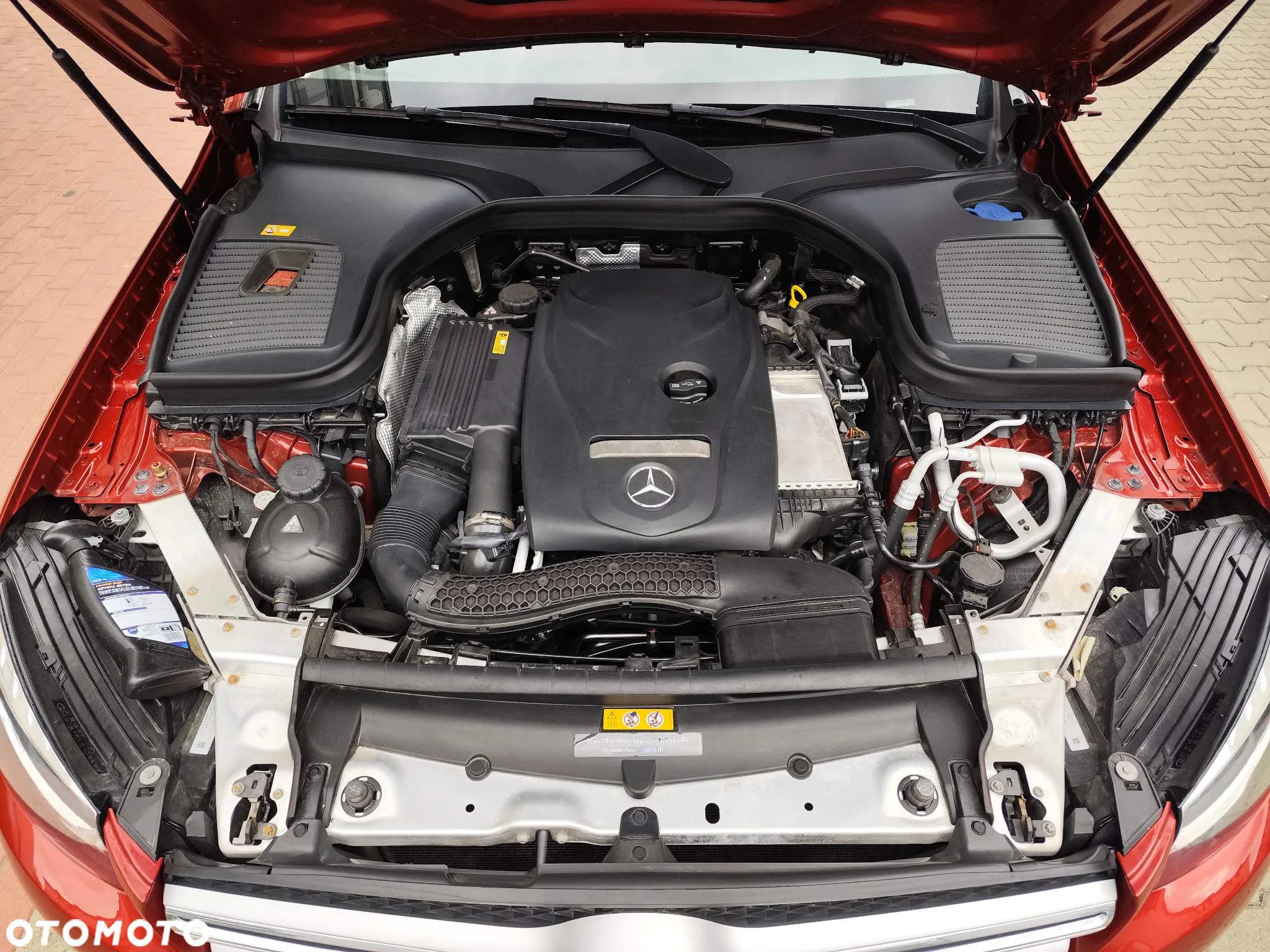 Mercedes-Benz GLC 300 4Matic 9G-TRONIC - 13