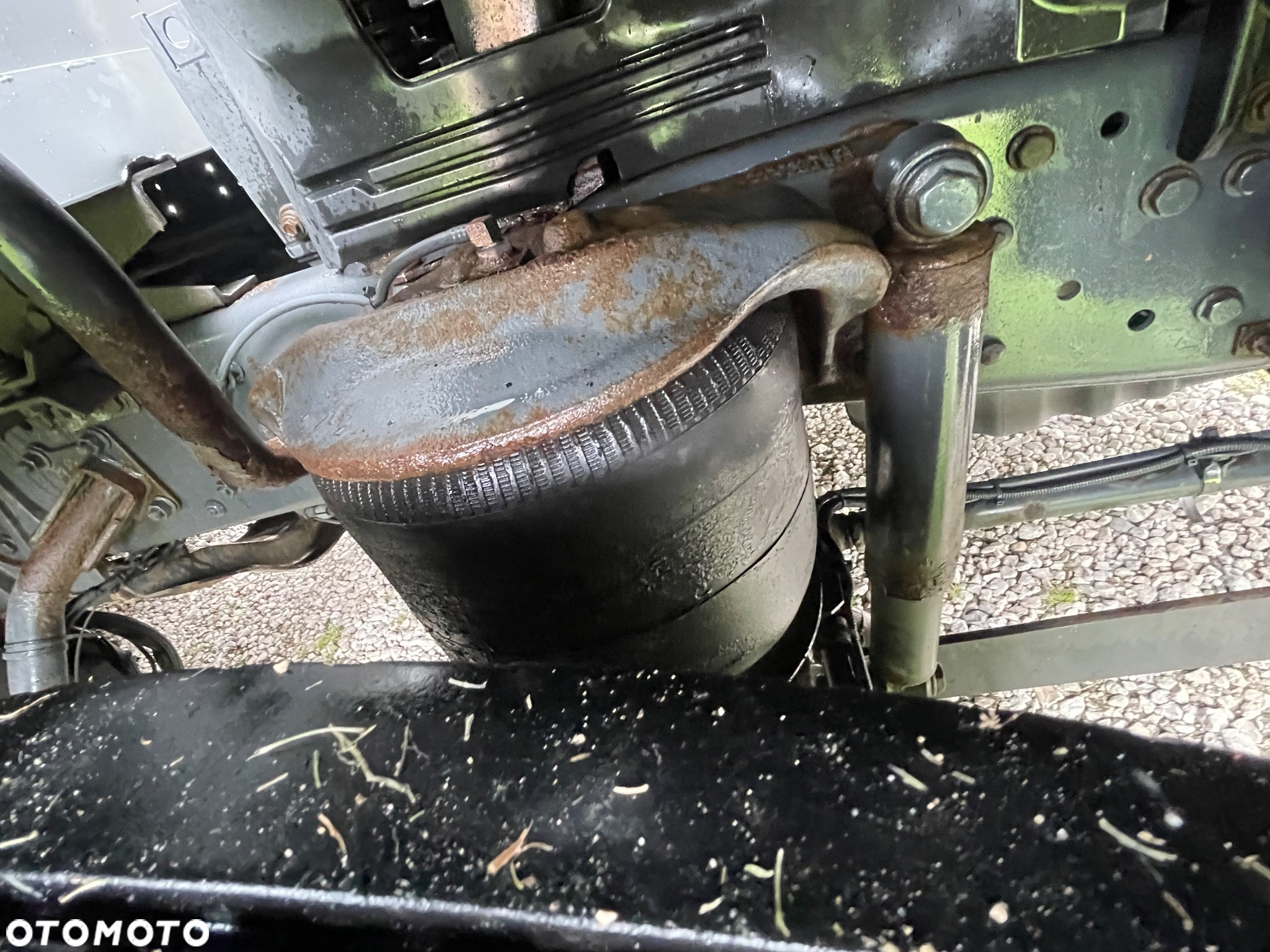 Mercedes-Benz AXOR 1824 euro 5 - 12