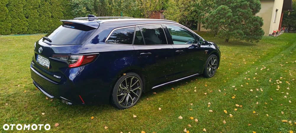 Toyota Corolla - 21
